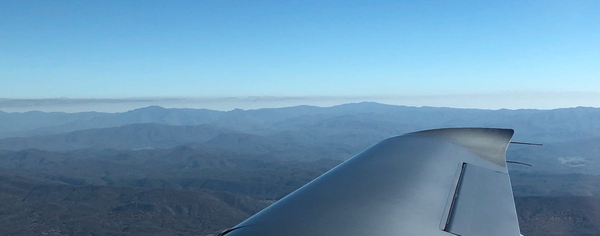 Smokie Mauntains wingtip view